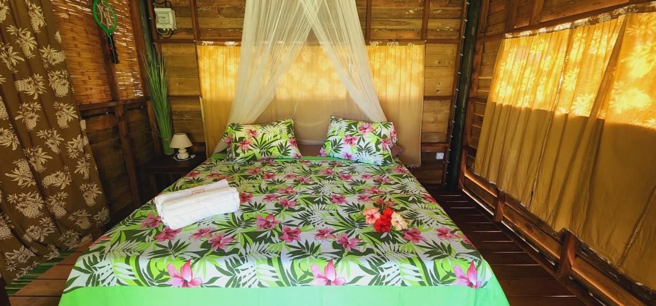 Moanaiti Lodge Maeva エクステリア 写真