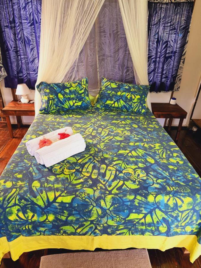 Moanaiti Lodge Maeva エクステリア 写真