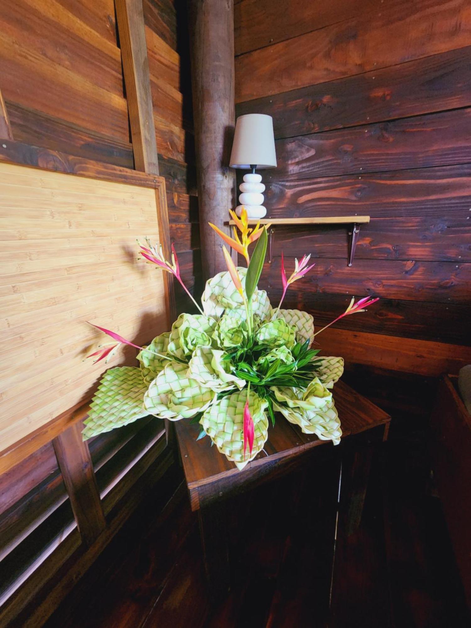 Moanaiti Lodge Maeva エクステリア 写真